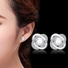Lumi Pearl Crystal Studs