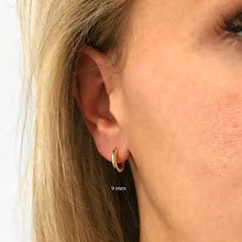 2-Pieces Minimal Stainless Steel Hoop Earrings