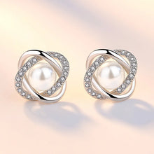 Lumi Pearl Crystal Studs