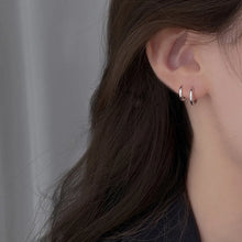 2-Pieces Minimal Stainless Steel Hoop Earrings