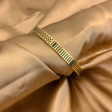 Kufiya Pattern Open Cuff Bracelet